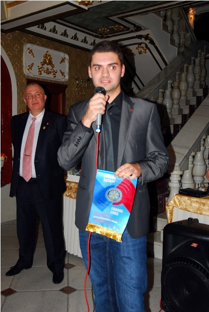 georgi-genov-prezident-rotaract