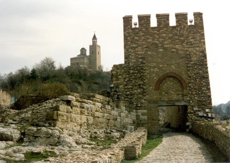 tsarevets-castle-veliko-tarnovo